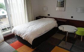 The Budget Hotel  3*